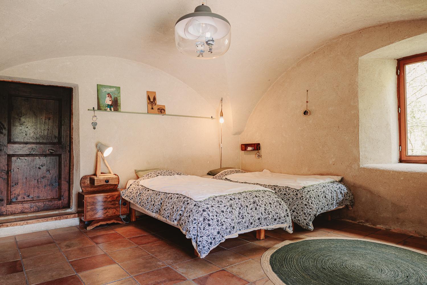 Chambre Ou Gite Dans Une Maison De Montagne - De Suzon A Zelie Entraigues  Exteriér fotografie